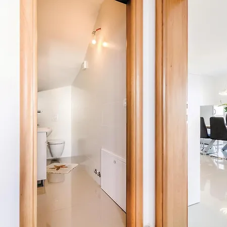 Four-bedroom In Volme *